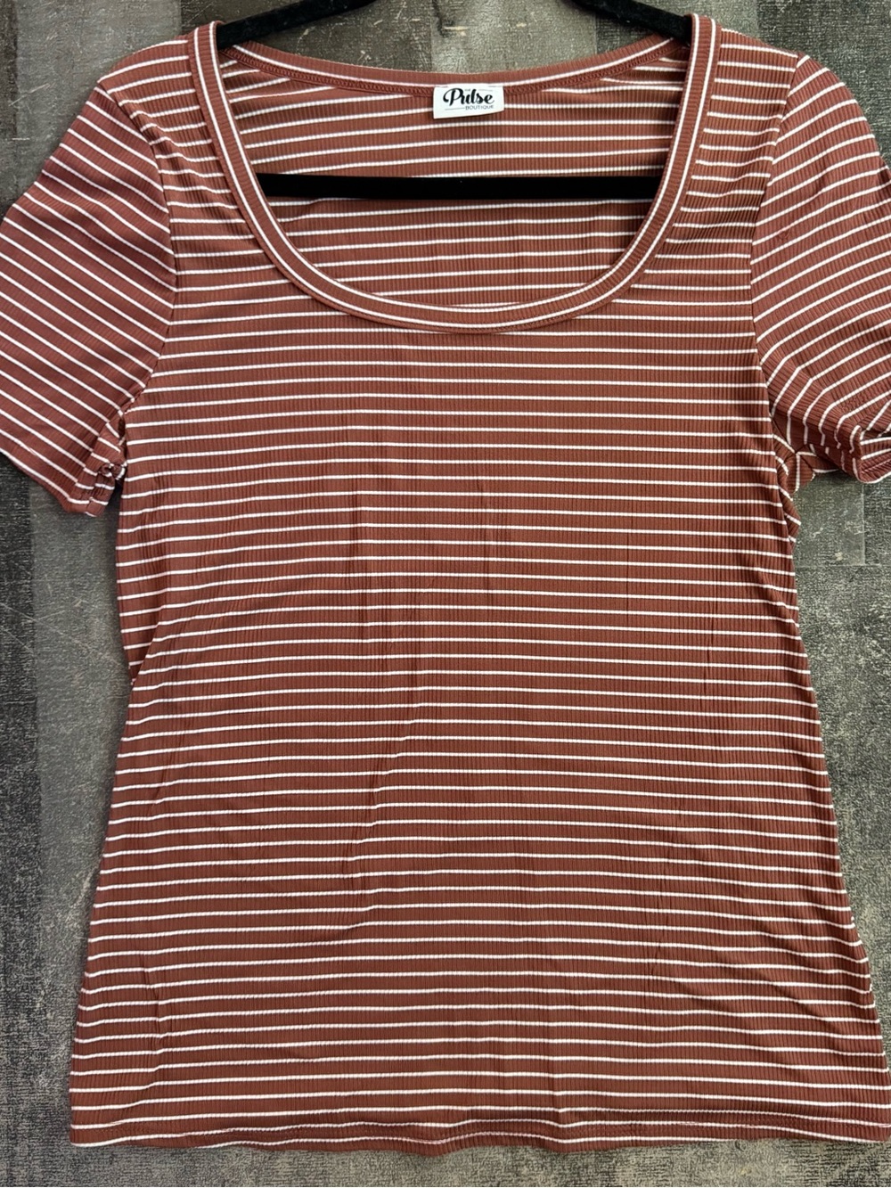 Pulse Scoop Neck Short Sleeve Tee in Rust and White Stripes
